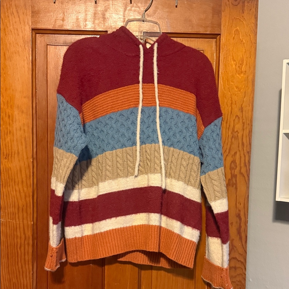 Hem & Thread Multicolor Knit Hoodie